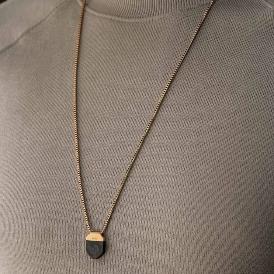 MVMT Men's Octo Carbon Fiber Necklace - Stylish Modern Men's Jewelry Accessory