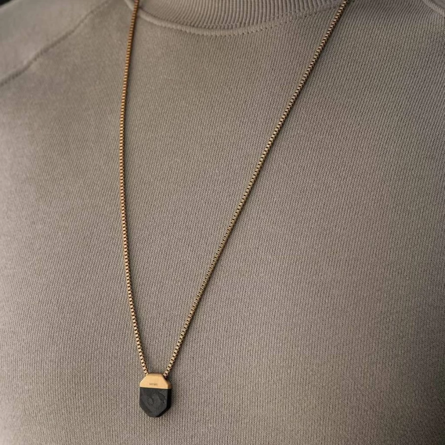 MVMT Men's Octo Carbon Fiber Necklace – Stylish Modern Men’s Jewelry Accessory